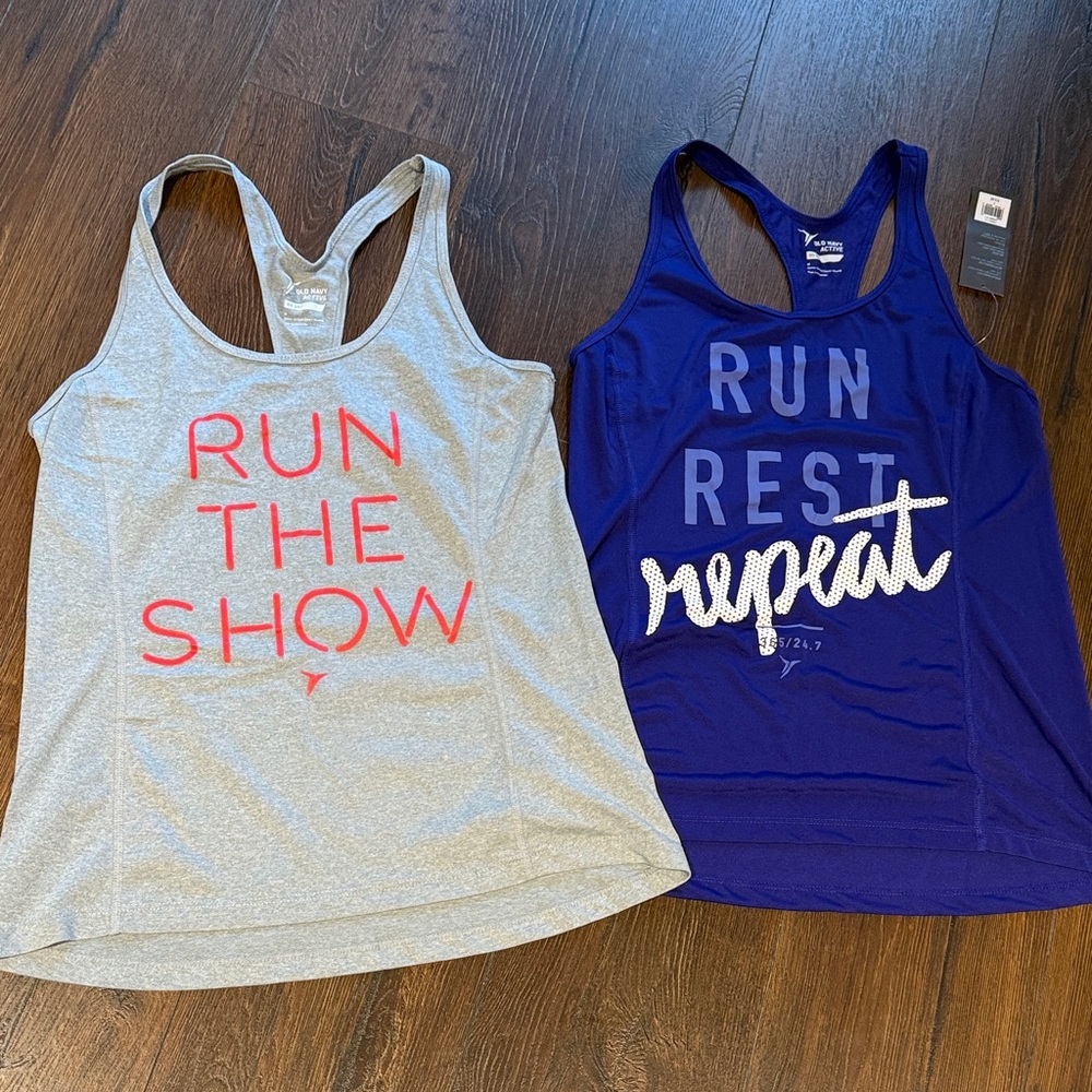 Old Navy Active Tank Tops Medium M